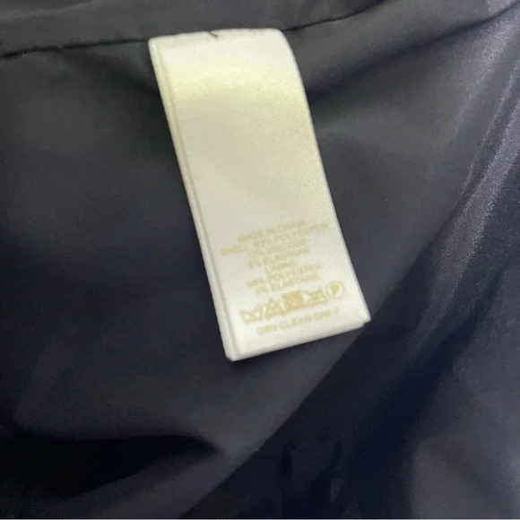 Kate Spade sleeveless V-Neck Black Cocktail Dress Size 2 - Picture 2 of 6